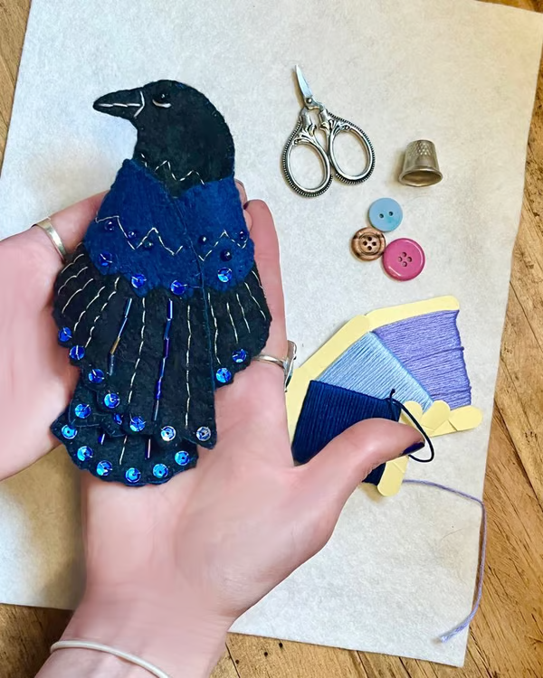 🎁 👩Mother’s Day Pick:The Crow Sewing Pouch 🧵