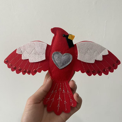 🎁 👩Mother’s Day Pick:The Crow Sewing Pouch 🧵